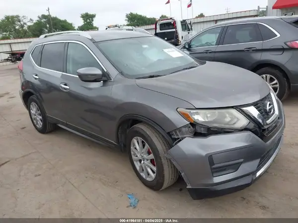 KNMAT2MT5HP547537 2017 NISSAN ROGUE - Image 1