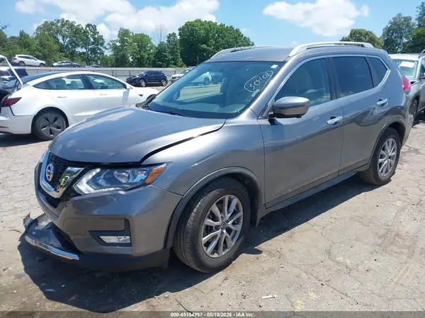 KNMAT2MT5HP549126 2017 NISSAN ROGUE - Image 2