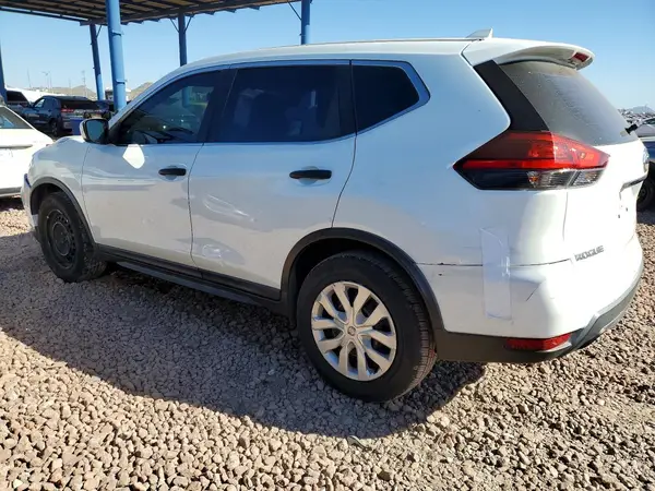 KNMAT2MT5HP550325 2017 NISSAN ROGUE - Image 2