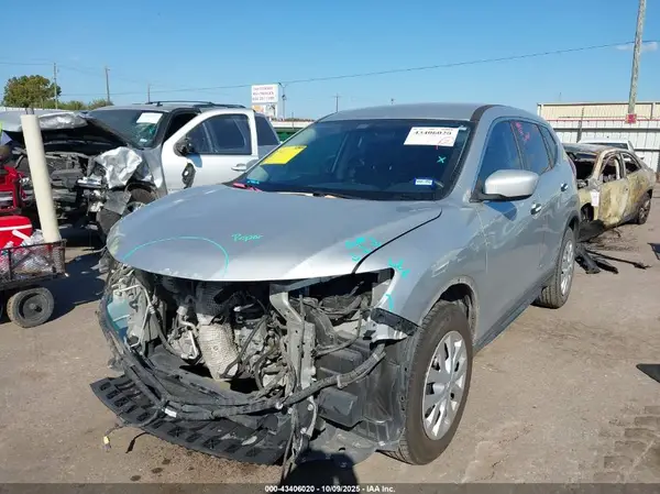 KNMAT2MT5HP550454 2017 NISSAN ROGUE - Image 2