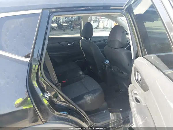 KNMAT2MT5HP550857 2017 NISSAN ROGUE - Image 8