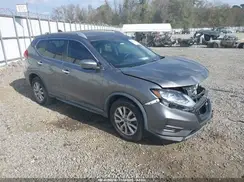 KNMAT2MT5HP551555 2017 NISSAN ROGUE