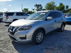 KNMAT2MT5HP552527 2017 NISSAN ROGUE