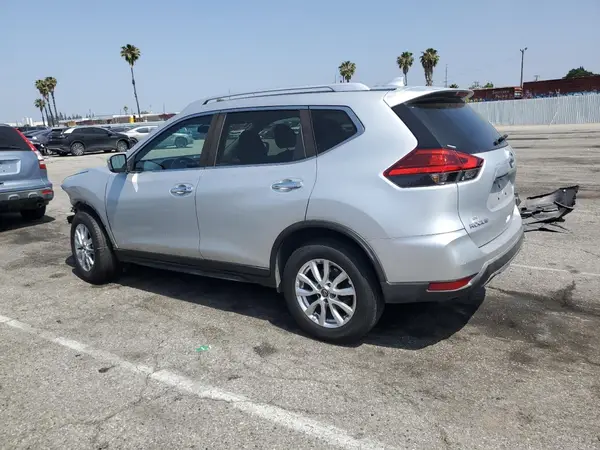 KNMAT2MT5HP559302 2017 NISSAN ROGUE - Image 2