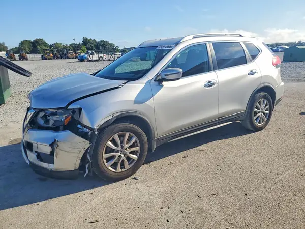 KNMAT2MT5HP565407 2017 NISSAN ROGUE - Image 1
