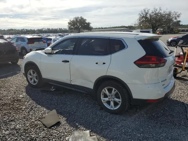 KNMAT2MT5HP566685 2017 NISSAN ROGUE - Image 2
