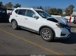 KNMAT2MT5HP588847 2017 NISSAN ROGUE