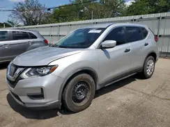 KNMAT2MT5HP589805 2017 NISSAN ROGUE