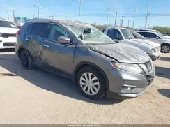 KNMAT2MT5HP593854 2017 NISSAN ROGUE