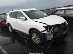 KNMAT2MT5HP596740 2017 NISSAN ROGUE