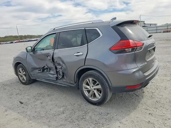 KNMAT2MT5HP598133 2017 NISSAN ROGUE - Image 2