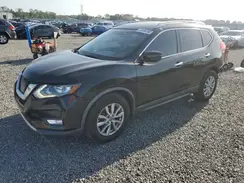 KNMAT2MT5HP598570 2017 NISSAN ROGUE