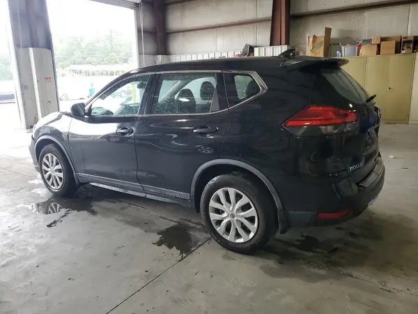 KNMAT2MT5HP602701 2017 NISSAN ROGUE - Image 2