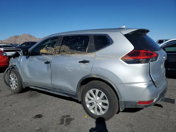 KNMAT2MT5HP604917 2017 NISSAN ROGUE - Image 2