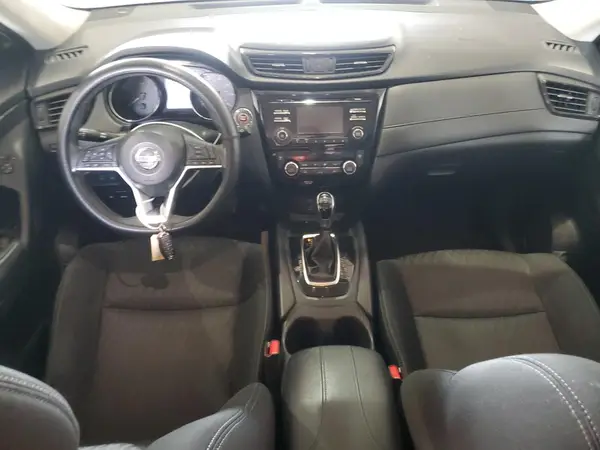 KNMAT2MT5HP605310 2017 NISSAN ROGUE - Image 8