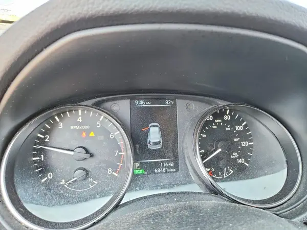 KNMAT2MT5HP605632 2017 NISSAN ROGUE - Image 8