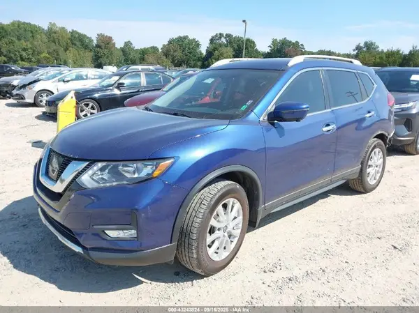 KNMAT2MT5HP608742 2017 NISSAN ROGUE - Image 2
