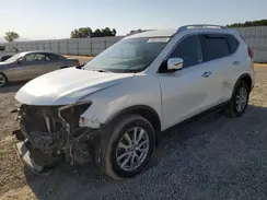 KNMAT2MT5HP609812 2017 NISSAN ROGUE