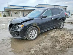 KNMAT2MT5HP609826 2017 NISSAN ROGUE