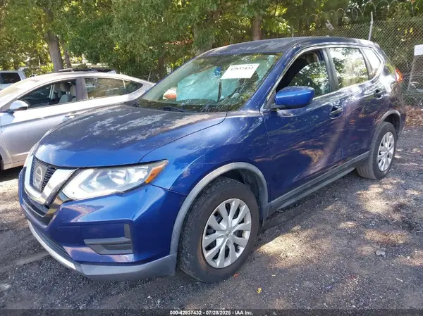 KNMAT2MT5HP613374 2017 NISSAN ROGUE - Image 2