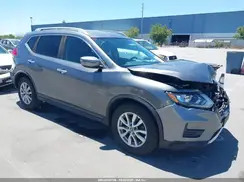 KNMAT2MT5HP613813 2017 NISSAN ROGUE