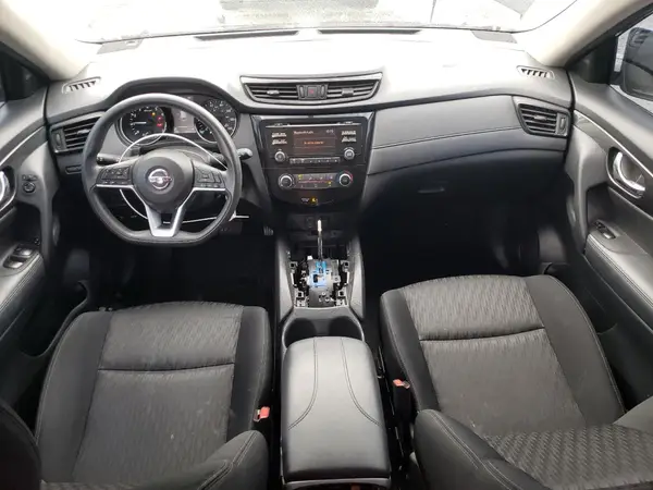KNMAT2MT5HP616470 2017 NISSAN ROGUE - Image 8