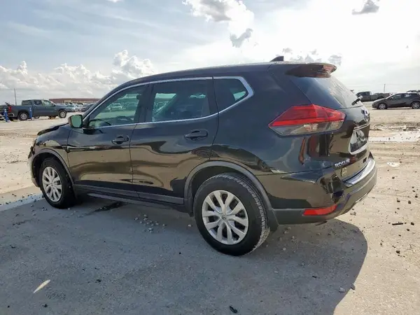 KNMAT2MT5HP617196 2017 NISSAN ROGUE - Image 2