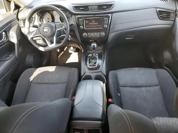 KNMAT2MT5JP505701 2018 NISSAN ROGUE - Image 8
