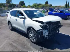 KNMAT2MT5JP513040 2018 NISSAN ROGUE