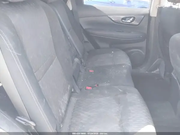 KNMAT2MT5JP513040 2018 NISSAN ROGUE - Image 8