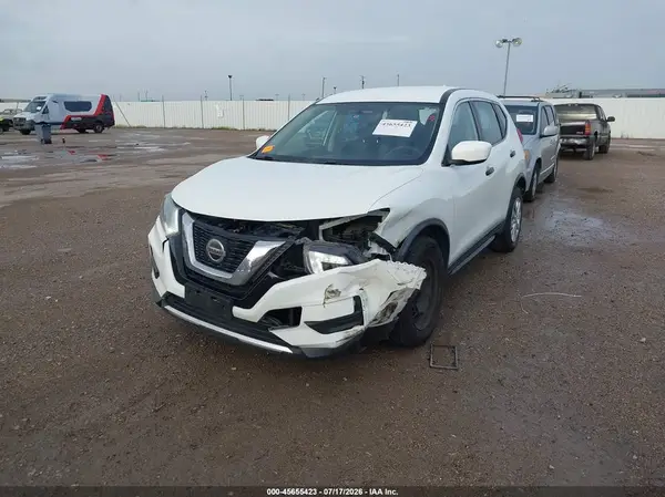 KNMAT2MT5JP521011 2018 NISSAN ROGUE - Image 2