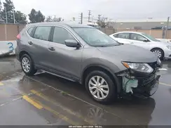 KNMAT2MT5JP521476 2018 NISSAN ROGUE