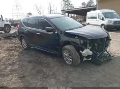 KNMAT2MT5JP522918 2018 NISSAN ROGUE