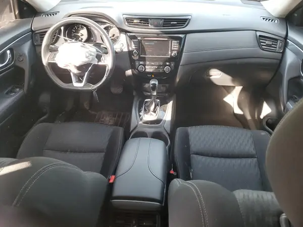 KNMAT2MT5JP523129 2018 NISSAN ROGUE - Image 8