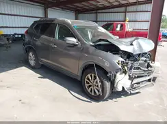 KNMAT2MT5JP524376 2018 NISSAN ROGUE