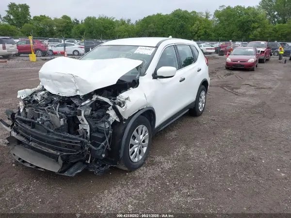 KNMAT2MT5JP528279 2018 NISSAN ROGUE - Image 2