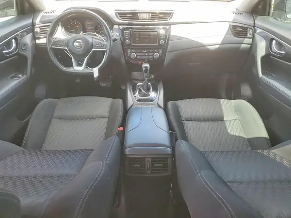 KNMAT2MT5JP529299 2018 NISSAN ROGUE - Image 8