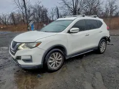 KNMAT2MT5JP532820 2018 NISSAN ROGUE