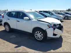 KNMAT2MT5JP539153 2018 NISSAN ROGUE