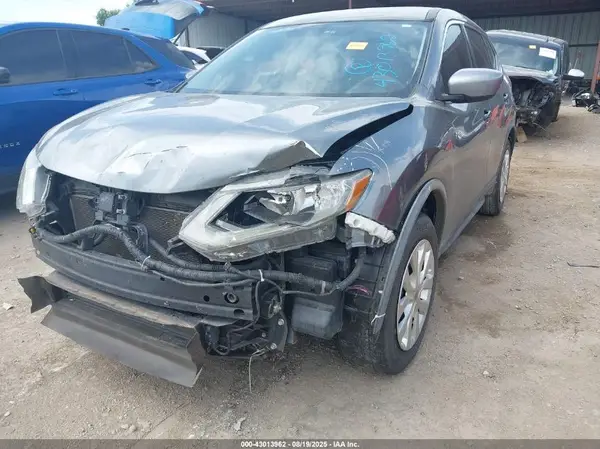 KNMAT2MT5JP541372 2018 NISSAN ROGUE - Image 2