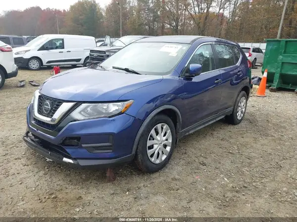 KNMAT2MT5JP542196 2018 NISSAN ROGUE - Image 2