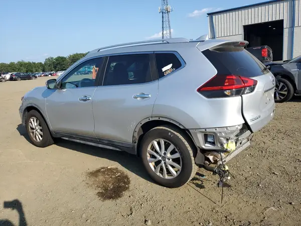 KNMAT2MT5JP543705 2018 NISSAN ROGUE - Image 2