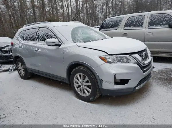 KNMAT2MT5JP550704 2018 NISSAN ROGUE - Image 1