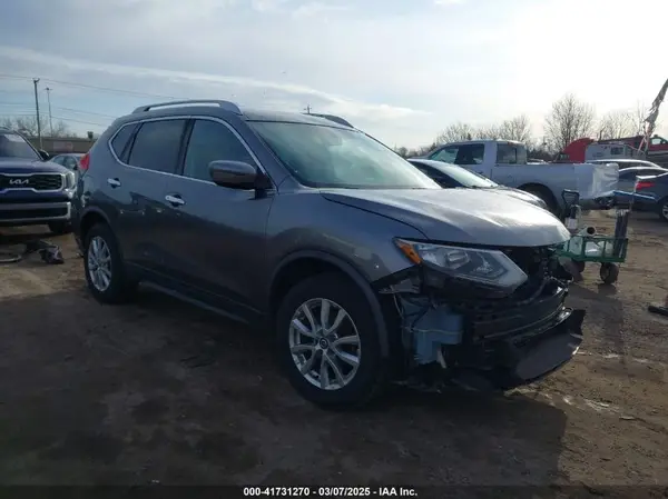 KNMAT2MT5JP550847 2018 NISSAN ROGUE - Image 1