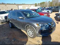 KNMAT2MT5JP557376 2018 NISSAN ROGUE