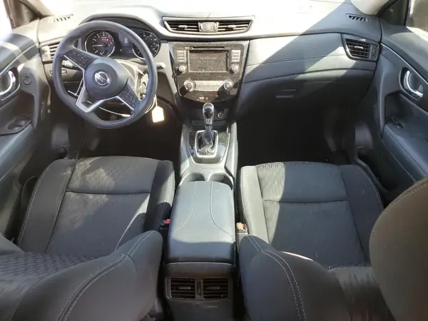 KNMAT2MT5JP558821 2018 NISSAN ROGUE - Image 8
