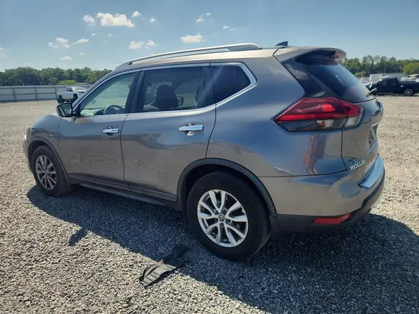 KNMAT2MT5JP563176 2018 NISSAN ROGUE - Image 2