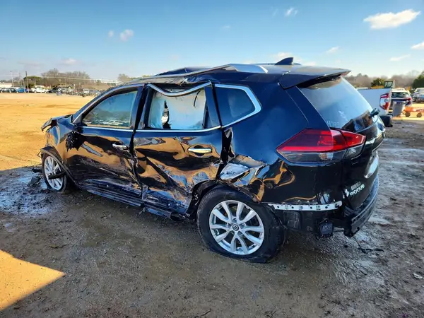 KNMAT2MT5JP568068 2018 NISSAN ROGUE - Image 2