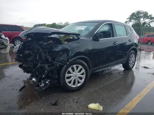 KNMAT2MT5JP574212 2018 NISSAN ROGUE - Image 2