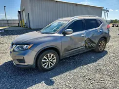 KNMAT2MT5JP574419 2018 NISSAN ROGUE